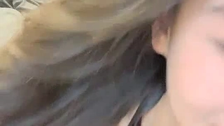 日韩欧美不卡一区二区高清-vavababy 面 試 畢 業 生 被 颻 渴 的 OL約 到 旅 館 脫 下 褲 子 吃 各 種 姿 勢 狂 抽 猛 送 全 部 射 嘴 巴 吞 淨